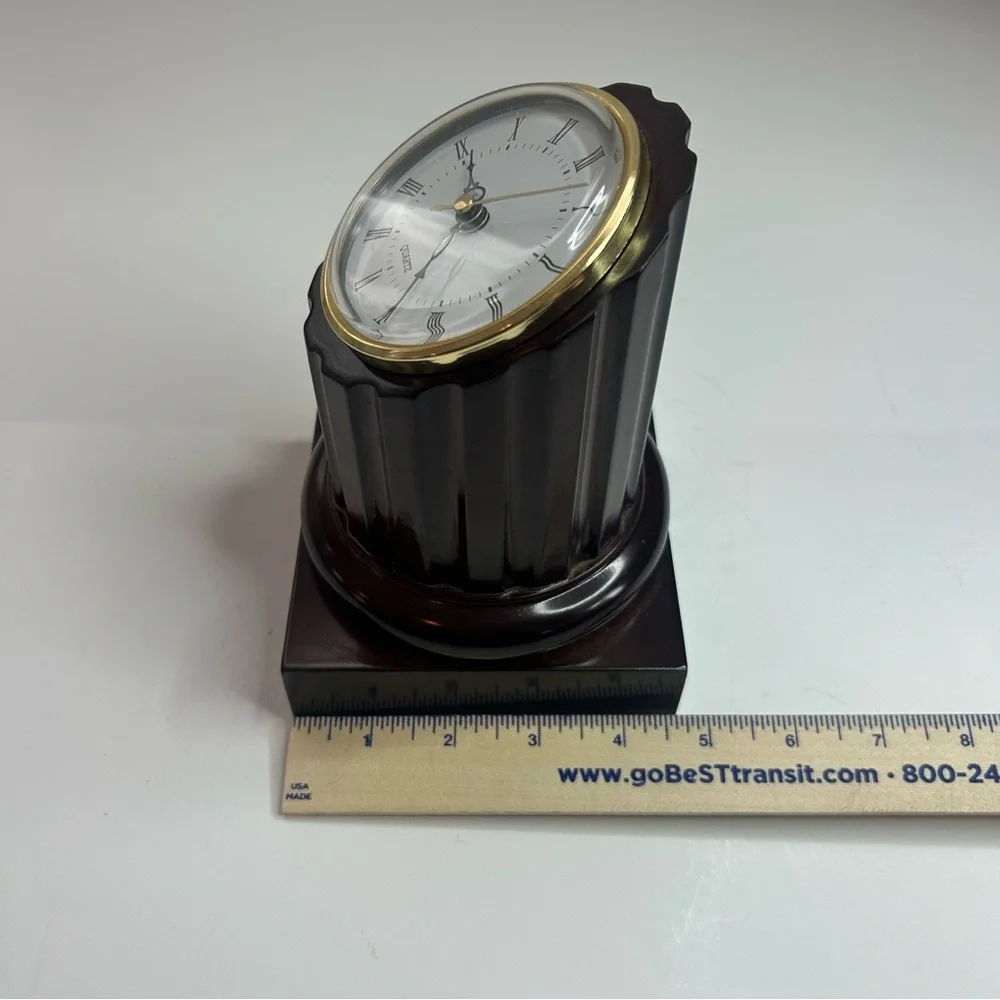 Vintage 1992 Bombay Company Cherry Wood Roman Column Desk Clock Japan Movement
